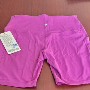 Lululemon Align shorts with pockets.
